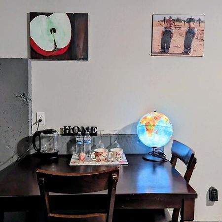 Private Guest Suite In West Bellevue Home Екстериор снимка